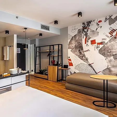 Up Hotel 4*