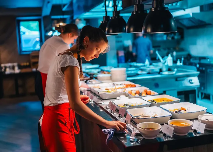 Up 4* Будапешт